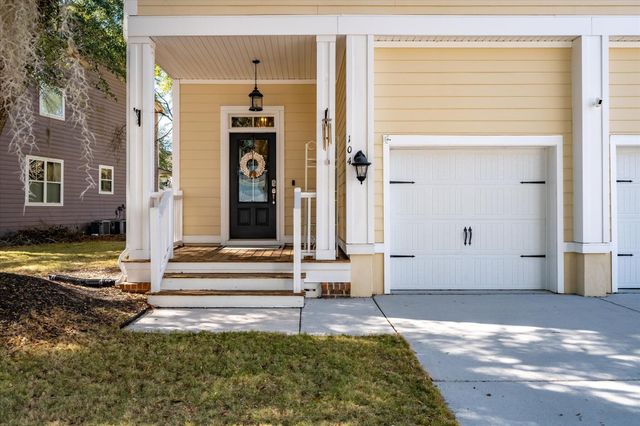 104 Ashley Bluffs Road, Summerville, SC 29485