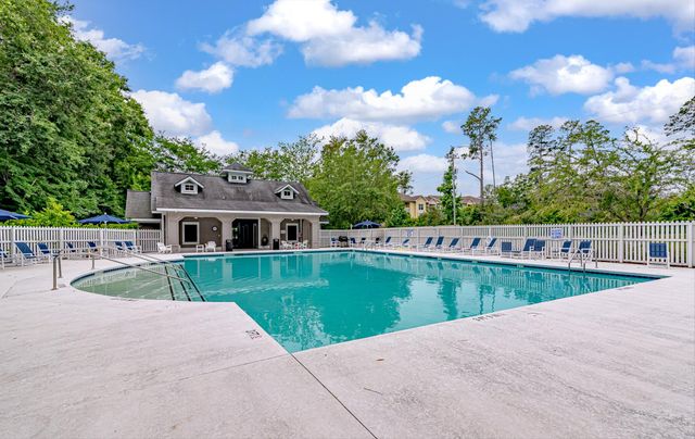 104 Ashley Bluffs Road, Summerville, SC 29485