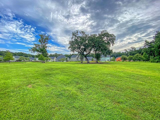 104 Ashley Bluffs Road, Summerville, SC 29485