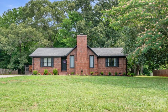 2406 Bearskin Lane, Monroe, NC 28110