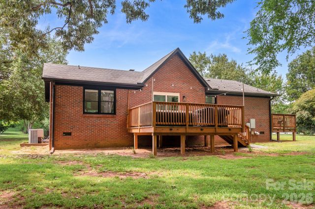 2406 Bearskin Lane, Monroe, NC 28110