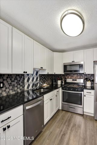 116 Azalea Circle, Jackson, NJ 08527