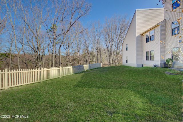 116 Azalea Circle, Jackson, NJ 08527