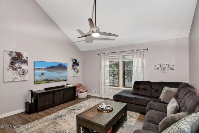 116 Azalea Circle, Jackson, NJ 08527