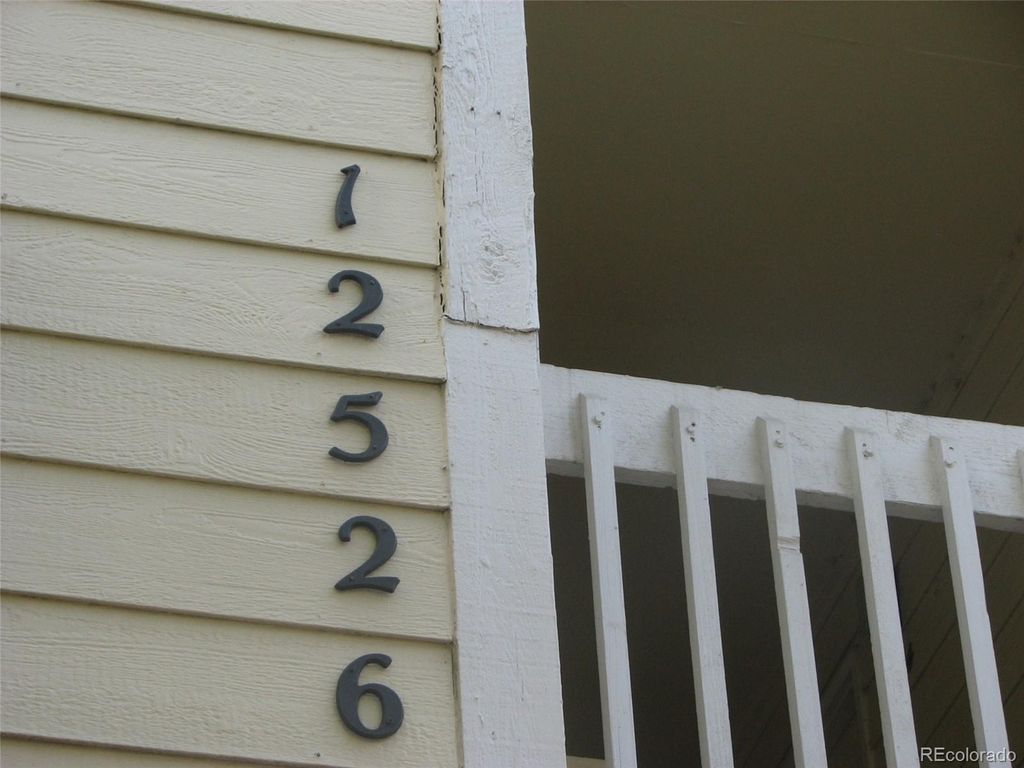 12526 E Cornell Avenue 204, Aurora, CO 80014