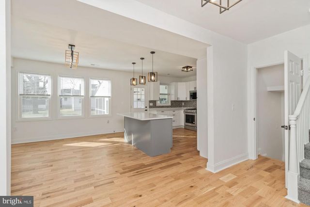 602 S HAMMONDS FERRY RD, Linthicum Heights, MD 21090