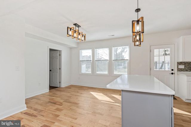 602 S HAMMONDS FERRY RD, Linthicum Heights, MD 21090