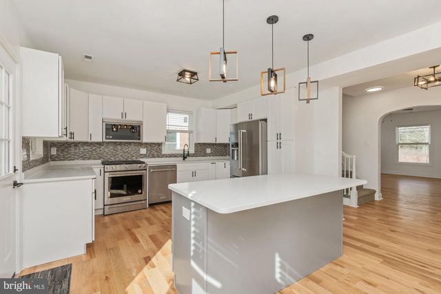 602 S HAMMONDS FERRY RD, Linthicum Heights, MD 21090