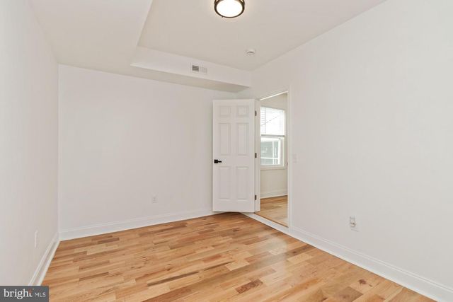 602 S HAMMONDS FERRY RD, Linthicum Heights, MD 21090