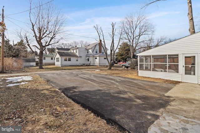 602 S HAMMONDS FERRY RD, Linthicum Heights, MD 21090