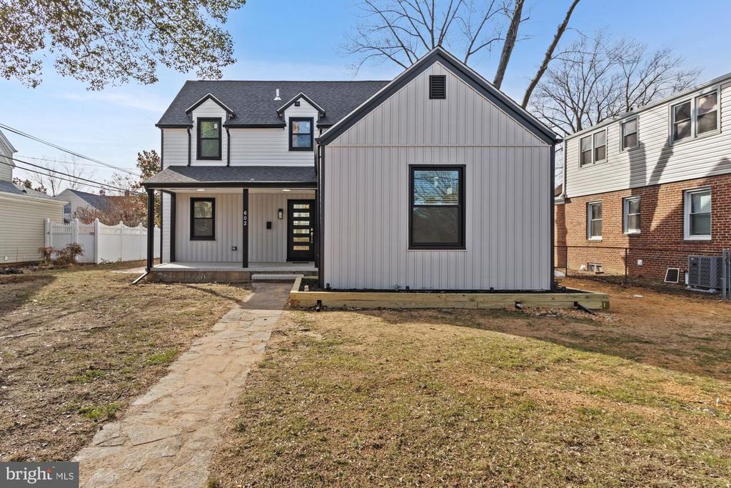 602 S HAMMONDS FERRY RD, Linthicum Heights, MD 21090