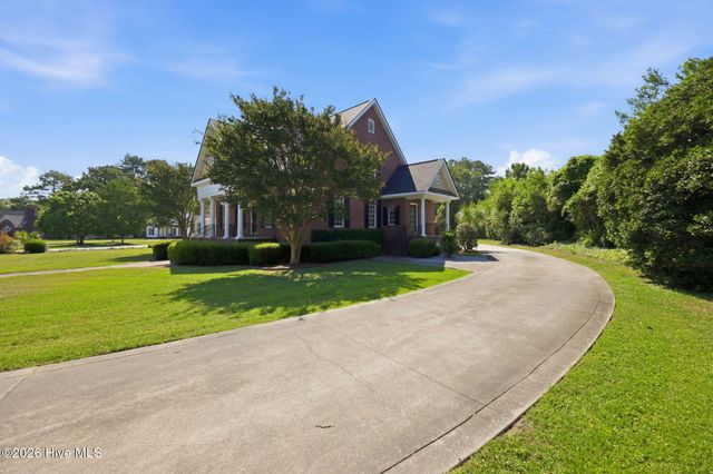 3295 Daniel Drive, Farmville, NC 27828