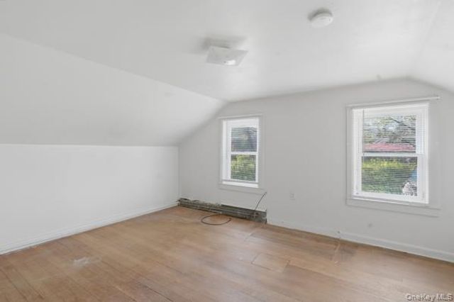 32 Heinsman Lane, Wallkill, NY 12589