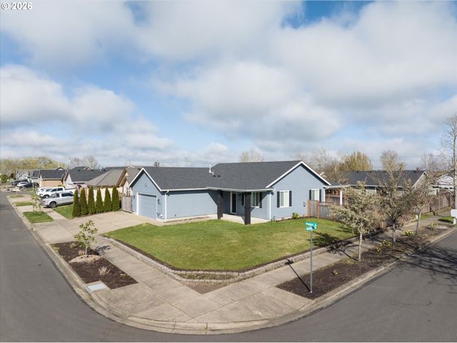 6023 MONDAVI Ln, Eugene, OR 97402