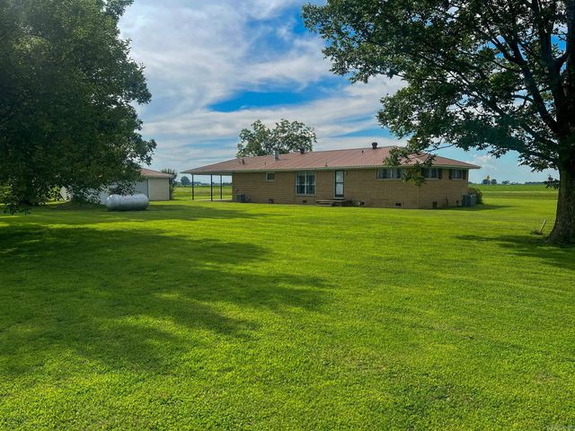 560 E State Street, Caraway, AR 72419