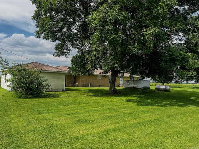 560 E State Street, Caraway, AR 72419