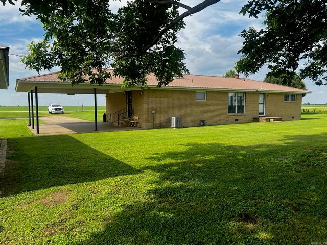 560 E State Street, Caraway, AR 72419