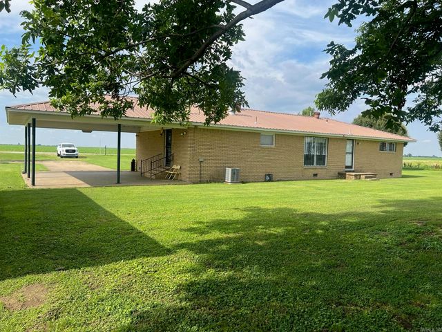 560 E State Street, Caraway, AR 72419