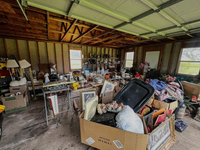 560 E State Street, Caraway, AR 72419