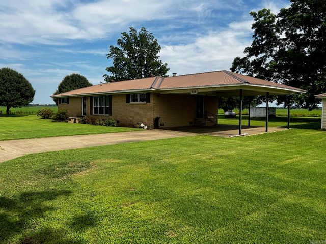 560 E State Street, Caraway, AR 72419
