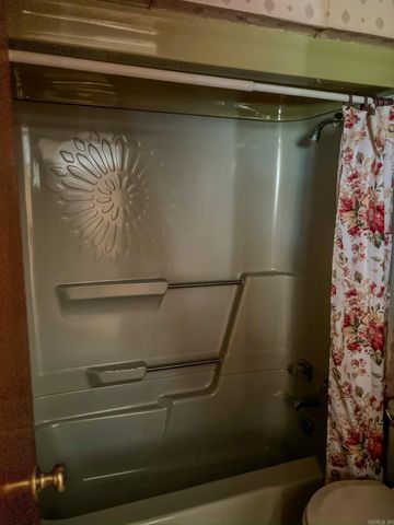 560 E State Street, Caraway, AR 72419