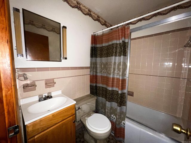 560 E State Street, Caraway, AR 72419