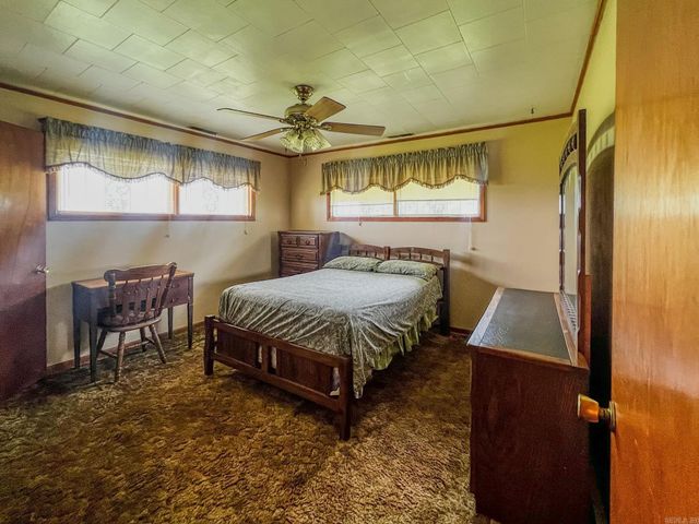 560 E State Street, Caraway, AR 72419