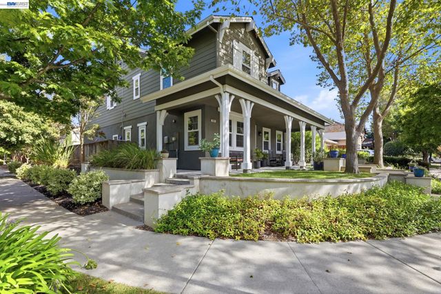 2491 Decker Ln, Livermore, CA 94550