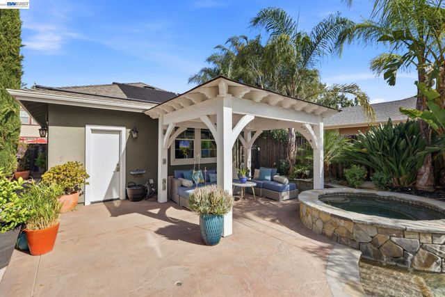 2491 Decker Ln, Livermore, CA 94550