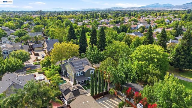 2491 Decker Ln, Livermore, CA 94550