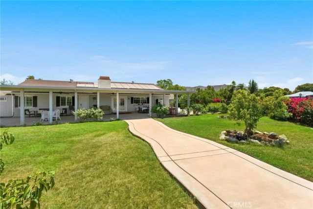 8326 Saddle Creek Drive, Jurupa Valley, CA 92509