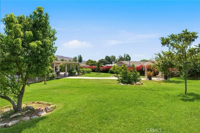8326 Saddle Creek Drive, Jurupa Valley, CA 92509