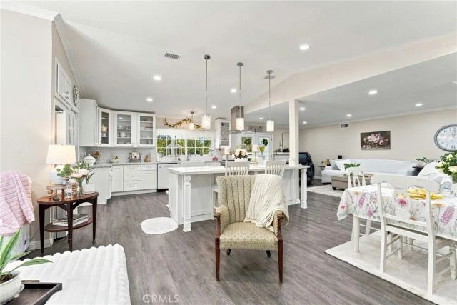 8326 Saddle Creek Drive, Jurupa Valley, CA 92509