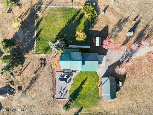 2128 E Shoshone Ave, Athol, ID 83801