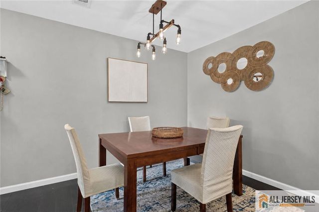 1914 Bayhead Drive 1914, Parlin, NJ 08859