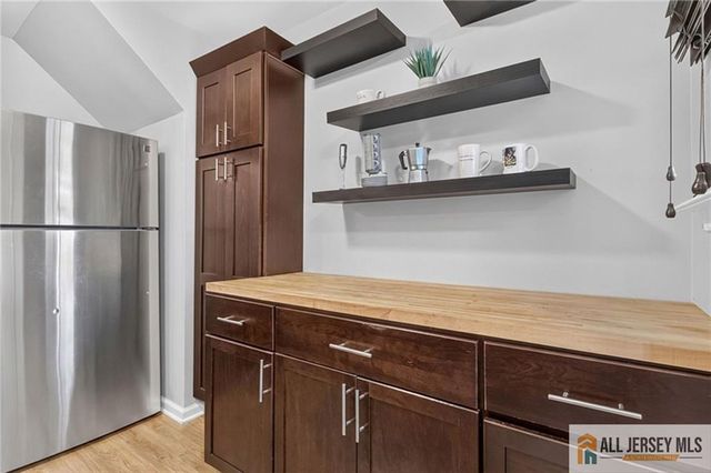 1914 Bayhead Drive 1914, Parlin, NJ 08859