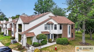 1914 Bayhead Drive 1914, Parlin, NJ 08859