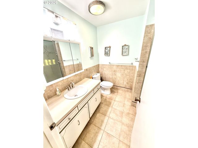 8605 Ne 94TH Ave, Vancouver, WA 98662