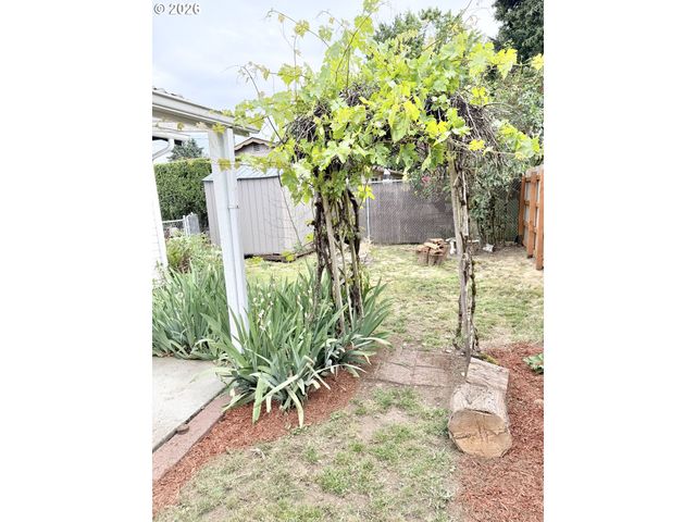 8605 Ne 94TH Ave, Vancouver, WA 98662