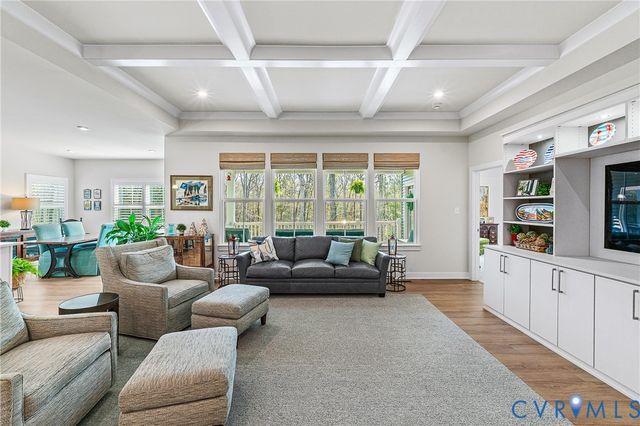6231 Sheehan Xing, Moseley, VA 23120
