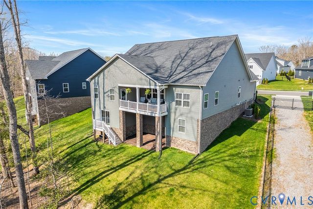 6231 Sheehan Xing, Moseley, VA 23120