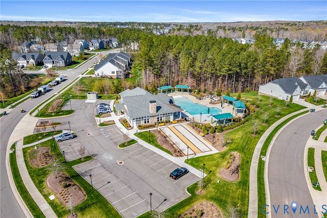 6231 Sheehan Xing, Moseley, VA 23120