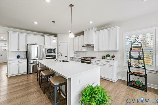 6231 Sheehan Xing, Moseley, VA 23120