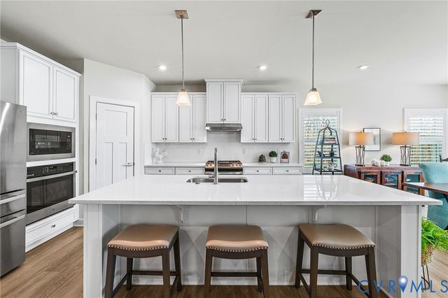 6231 Sheehan Xing, Moseley, VA 23120