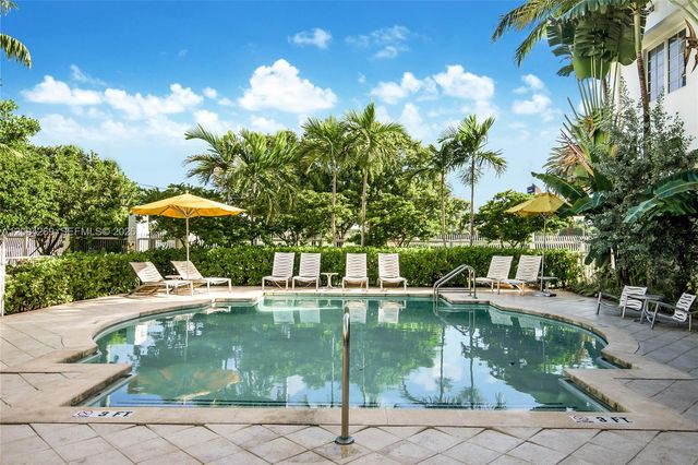 1920 Michigan Avenue 2, Miami Beach, FL 33139