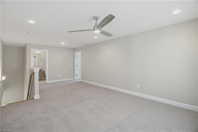 1639 Cross Village Avenue, Kernersville, NC 28284