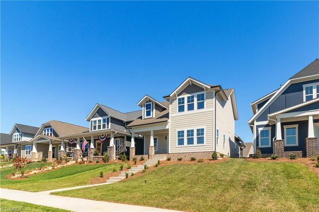 1639 Cross Village Avenue, Kernersville, NC 28284