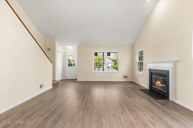14 Bellwood Court, Barnegat, NJ 08005