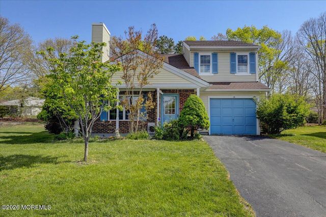 14 Bellwood Court, Barnegat, NJ 08005