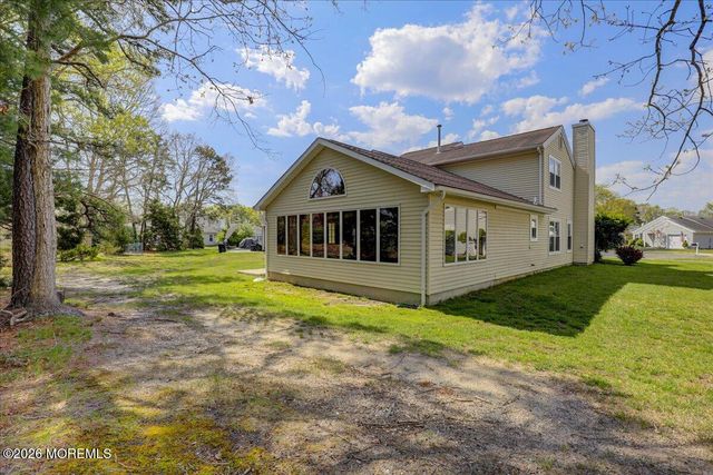 14 Bellwood Court, Barnegat, NJ 08005